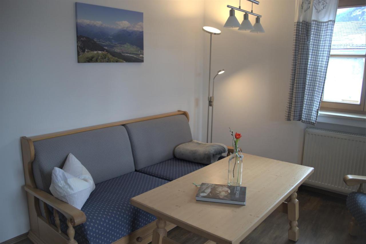 Kir Royal Apartment *